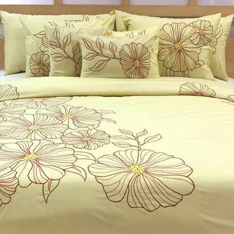 Buy GC GAVENO CAVAILIA Printed Duvet Cover Sets, Reversible Bedding Bed  Set, Polycotton Quilt Covers, Feathers Yellow, King Online at  desertcartCayman Islands